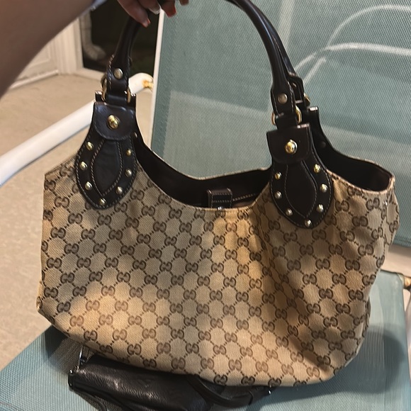 🔥🔥Vintage Authentic Gucci Bag🔥🔥 - Picture 2 of 15
